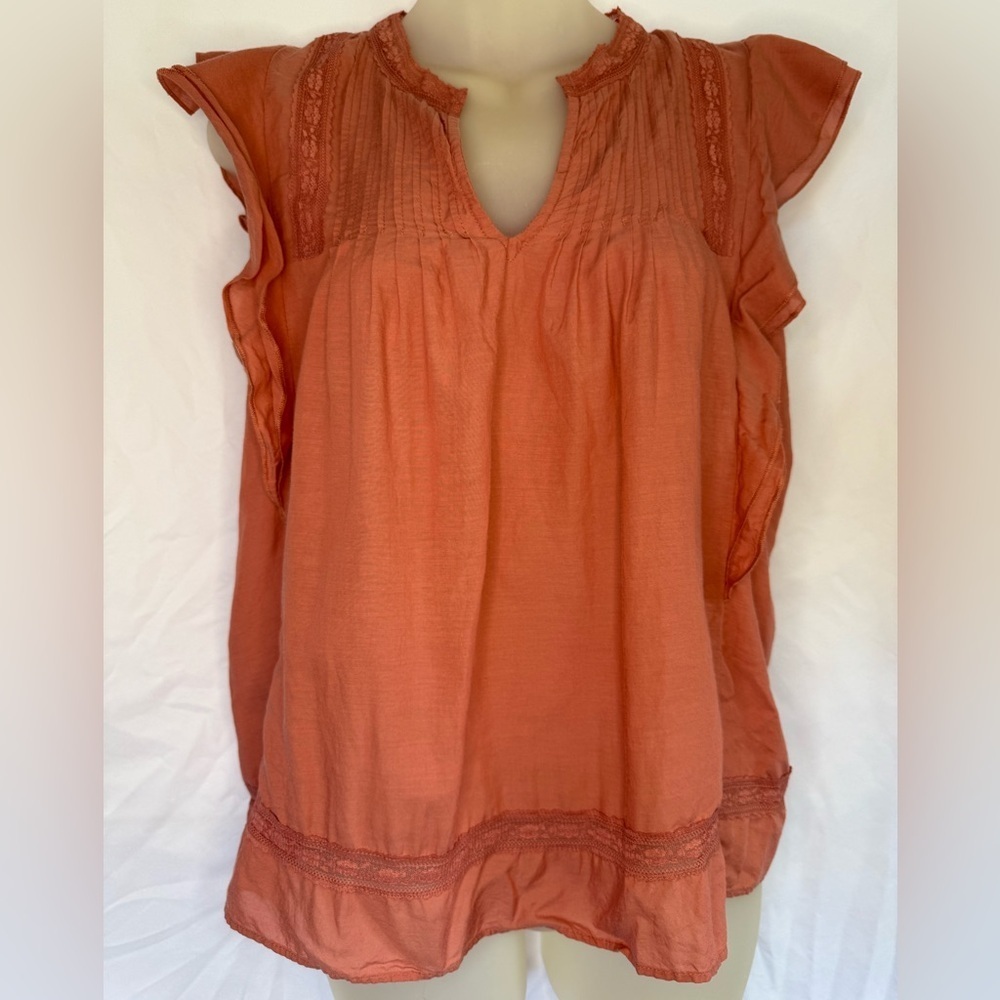 🍂 Lucky Brand Terracotta Flutter Sleeve Blouse – Size M – Laidback Boho Goddess
